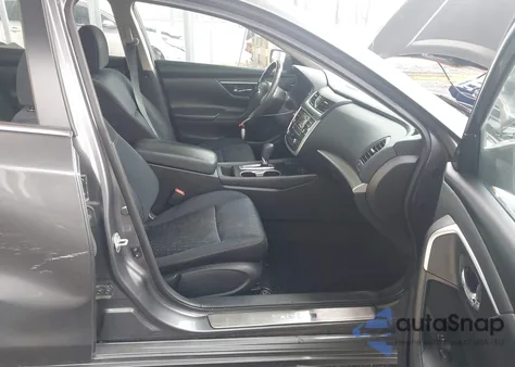 2016 Nissan Altima 2.5 Sv z USA, uszkodzony, nr VIN 1N4AL3AP6GC290493